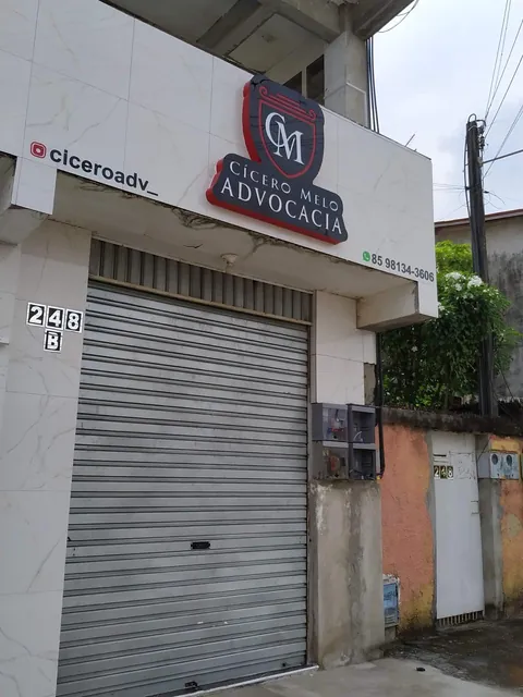Identificação Cícero Melo Advocacia. Fotografia de trabalho da VLT Acrílicos.